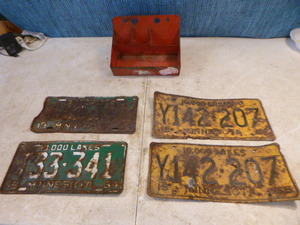 lot 134 image: Vintage Minnesota License Plates