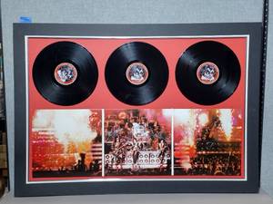 lot 32A image: Signed Authenticated Photo of KISS Band - Group Pose 16 x 20 Photograph. Rock and Roll Over Beethoven. 