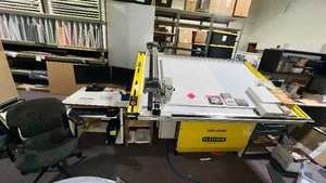 lot 29A image: Valiani Computerized Mat Cutter with desk, owners manual, software and extra accessories