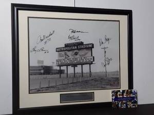 lot 42A image: Signed Authenticated Photo of Metropolitan Stadium Bloomington, MN 1961-1981