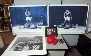 lot 270 image: Signed Muhammed Ali Memorabilia