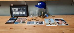 lot 236 image: New York Yankees  2002 Rivera #4 Authenticated Derek Jeter Final Season and The Dive Vintage Yankees Desk Lamp