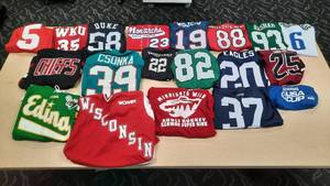 lot 376 image: (19) Sports Teams Jerseys