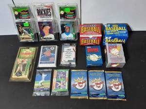 lot 383 image: Trading Cards some limited edition
