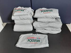lot 462 image: (46) PCKRFAN Sweatshirts 20 size XL and 26 size L