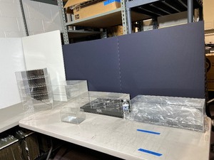 lot 532 image: Display Cases