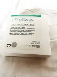lot 68 image: NEW&nbspConvaTec DuoDerm 187932 Beige Sterile Extra Thin Dressing Spots 