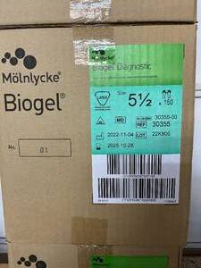 lot 7-B image: 1 Case NEW (6 Boxes25 Pairs Per Box) Molnlycke Biogel Natural Rubber Latex Powder Free Exam Gloves -&nbspUnique Biogel&nbspcoating on the inner surface makes gloves easy to don even with damp hands Textured Surface Size 5 12 Expiration 1125
