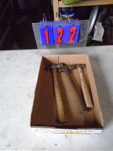 Flat of 3 ball pein hammers. As shown.