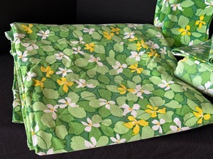 Vintage Green and Yellow Floral Design Table Linens