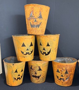 9 Vintage Halloween Pumpkin Design Metal Buckets