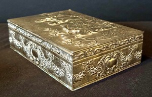 Vintage Silver Embossed Cigarette Metal Box
