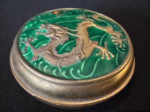 Vintage Round Dragon Figurine Trinket  Metal Ink Box