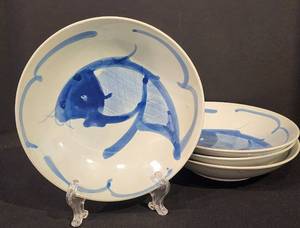 Amusing Fish Dinner  Serving Ware