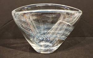 Vicke Lindstrand Art Glass Bowl for  Kosta Boda
