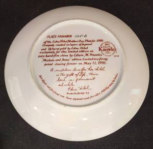 Gorgeous Edna Hibel Mothers Day Plate