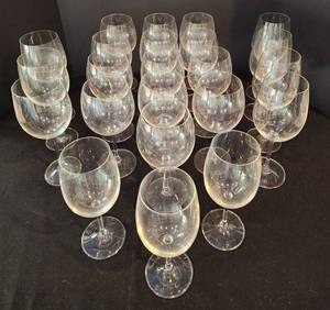 Large Selection of Coordinated Clear Glass Stemware