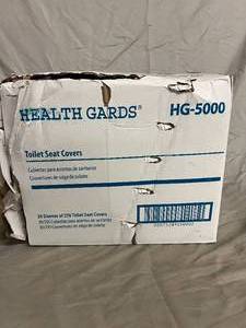 lot 1 image: Toilet Seat Covers