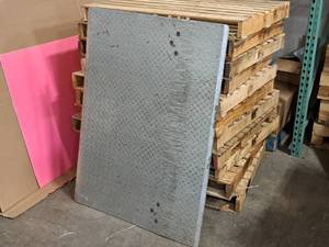 lot 6 image: Dock Plate 48x36