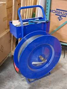 lot 22 image: Uline Manual Banding Machine