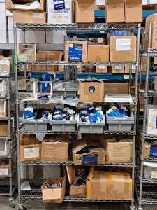 lot 45 image: Rolling Wire Rack Shelving Unit 6-shelf
