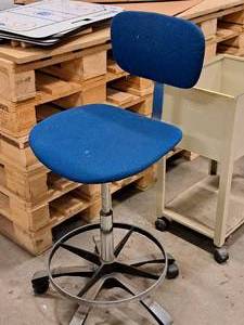 lot 159 image: Rolling Stool