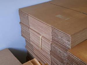 lot 212 image: Lot of (80) Cardboard Flats 18x14x12
