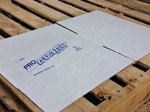 lot 216 image: Lot of (1 Pallet) Cardboard Flats with Print 15x12x5