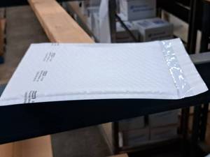 lot 227 image: Lot of (1 Partial Box) Uline #2 White Poly Bubble Mailers S-7545 12x8-12