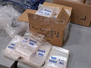 lot 248 image: Lot of (1 Box  (3) Bags) Reclosable Bags 2 Mil Plain 3x3