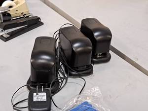 lot 260 image: Lot of (3) Swingline Electric Staplers