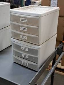 lot 295 image: Lot of (2) Plastic Storage Cabinets 3-drawer