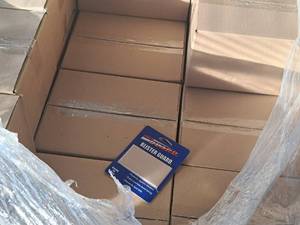 lot 1050 image: Lot of (900) ProGuard Blister Guard