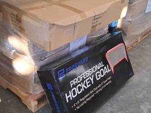 lot 1035 image: Lot of (4) ProGuard Professional Hockey Goal 9900 4x6 (New in Box)
