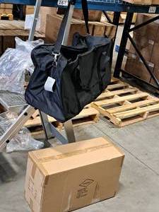 lot 923 image: Lot of (12) ProGuard Coaches Bag