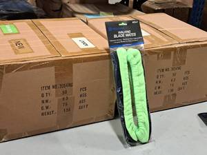 lot 536 image: Lot of (100) Proguard Walking Blade Mates Size Adult Blade Guard