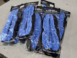 lot 527 image: Lot of (10) Proguard Walking Blade Mates Size Adult Blade Guard