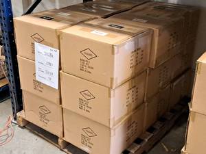 lot 624 image: Lot of (1080) ProGuard Walking Blade Mates Size Youth Blade Guards