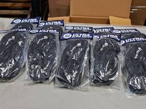 lot 638 image: Lot of (10) ProGuard Ultra Blade Mates Size Youth Blade Guards