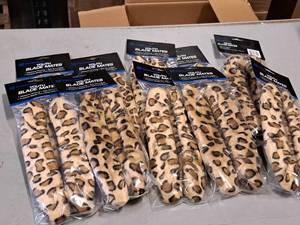 lot 625 image: Lot of (10) ProGuard Blade Mates Size Youth Blade Guards