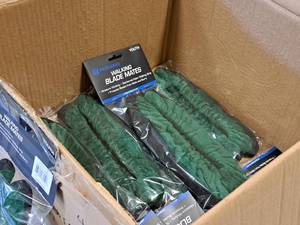 lot 588 image: Lot of (10) ProGuard Walking Blade Mates Size Youth Blade Guards
