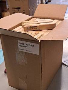 lot 755 image: Lot of (231) Junior 6 Wood End Plugs