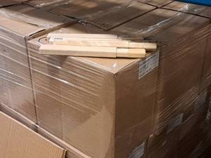 lot 797 image: Lot of (500) Senior 11 Wood End Plugs