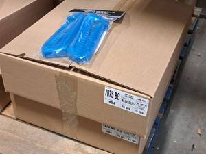 lot 1525 image: Lot of (2 Boxes) ProGuard Premier Universal Skate Guards 25-count ( 50 total items )