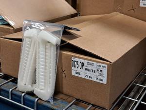 lot 1506 image: Lot of (1 Box) ProGuard Premier Universal Skate Guards 25-count ( 25 total items )