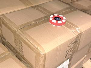 lot 1261 image: Lot of (100) ProGuard ProPuck Street Hockey Puck