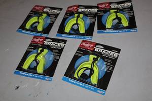 lot 2109 image: Lot of (5) Rawlings Size TeenAdult Braces Mouthguard