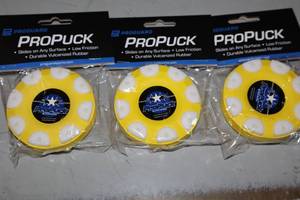 lot 2366 image: Lot of (30) ProGuard ProPuck Roller Hockey Puck (in packaging)