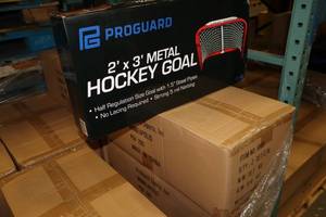 lot 2551 image: Lot of (2) ProGuard Metal Hockey Goal 6900 2x3