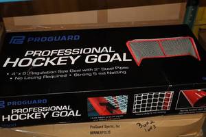 lot 2536 image: Lot of (2) ProGuard Professional Hockey Goal 9900 4x6